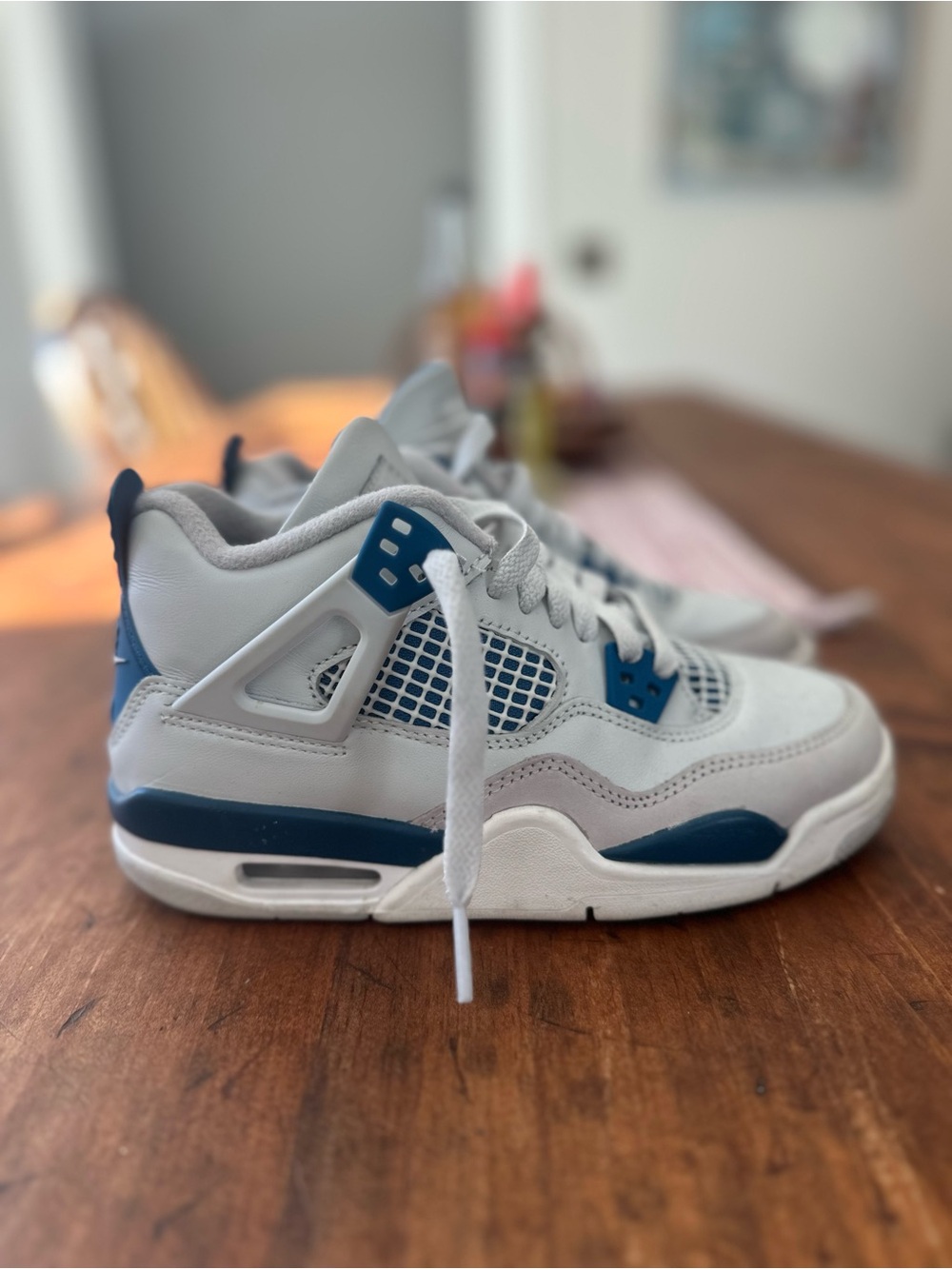 Nike Air Jordan 4 Kids White and Blue. Like New.